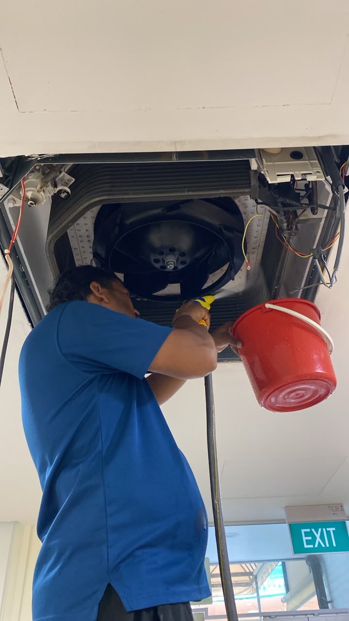 Cleaning an air-conditioning unit