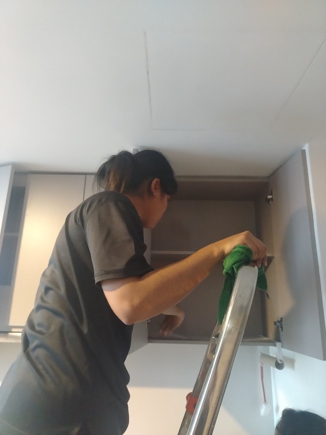 Cleaning inside kitchen cabinets